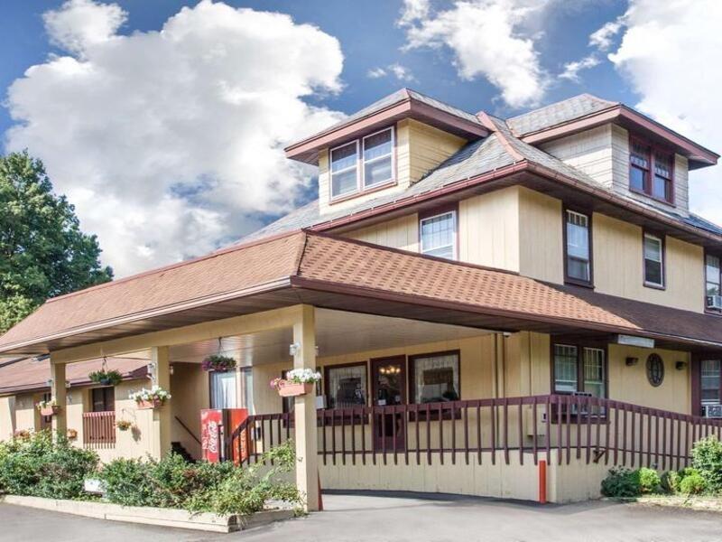 Knights Inn Endwell Экстерьер фото