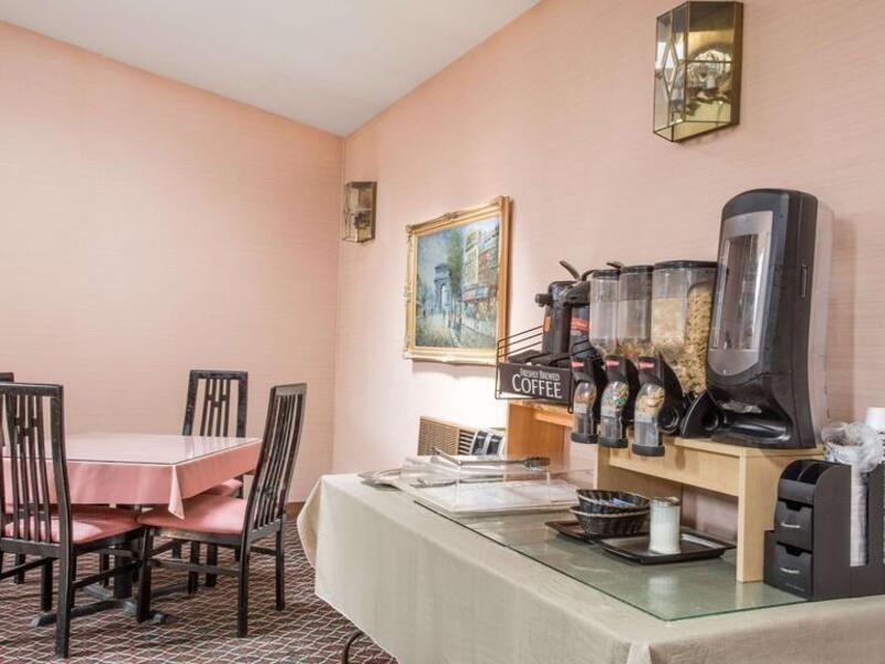 Knights Inn Endwell Экстерьер фото